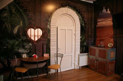 Hostal Herzen House Hotel