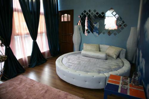 Hostal Herzen House Hotel