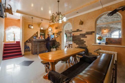Hostal Herzen House Hotel