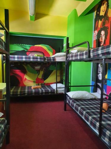 Hostal Herzen House Hotel