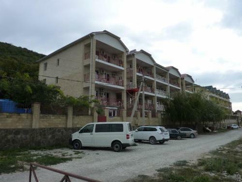 Hostal Guest House Parus