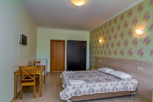 Hostal Laskovyy Bereg Guest House