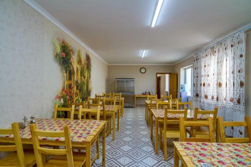 Hostal Laskovyy Bereg Guest House