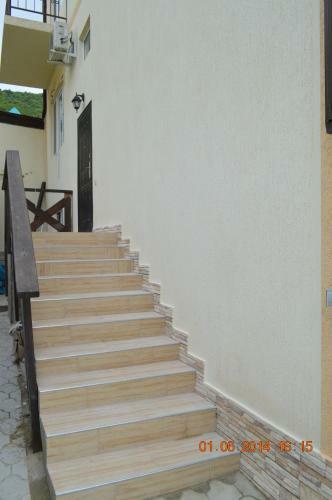Hostal Guest House Chetyre Lilii