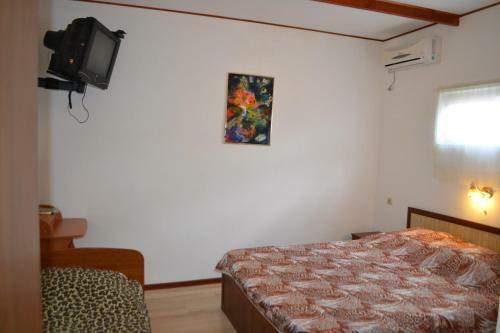Hostal Cruise Guesthouse