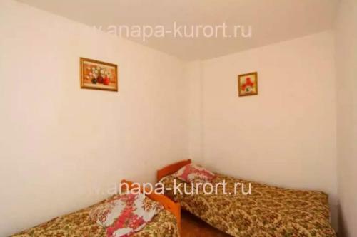 Hostal Cruise Guesthouse