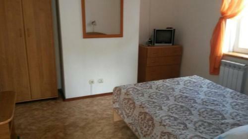 Hostal Cruise Guesthouse