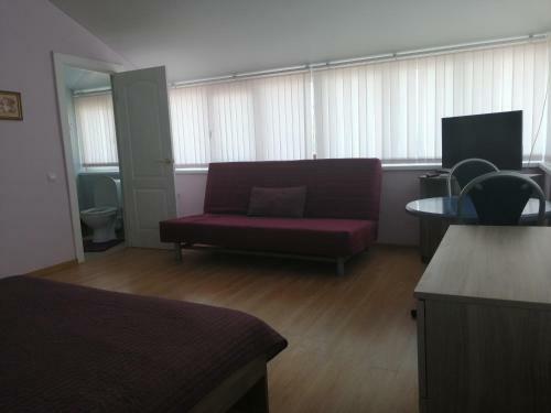 Hostal Guesthouse "voiazh"