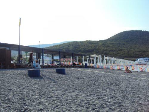 Hostal Guest House V Dolinie Roz