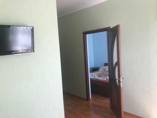 Hostal Natela Guest House