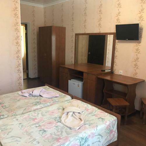 Hostal Natela Guest House