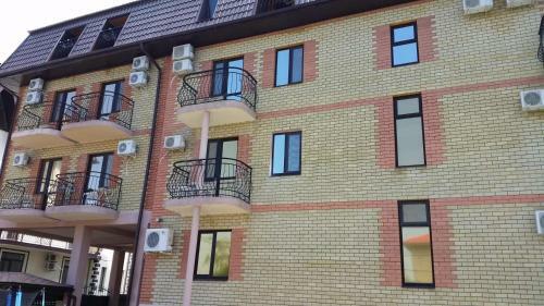Hostal Natela Guest House