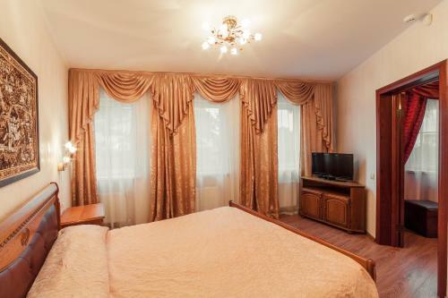 Hotel Complex Teatralny