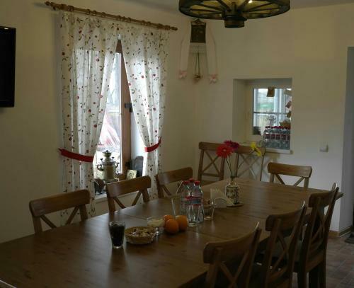 Hostal Guest House Usadba Surikova