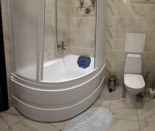 Hostal Guest House 12 Months