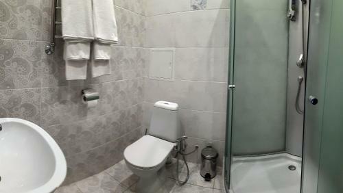 Hostal Guest House 12 Months