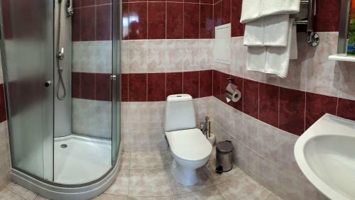Hostal Guest House 12 Months
