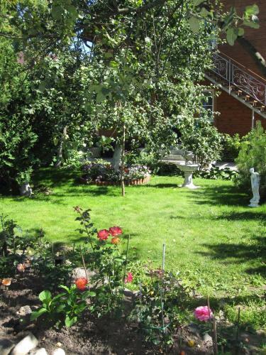 Hostal Guest House Volshebny Sad