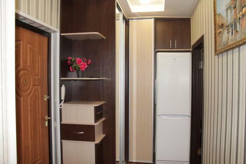 Surgut Apartments On Krylova 26