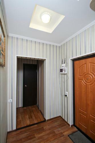 Surgut Apartments On Krylova 26
