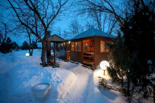 Guest House Kedr With Russian Banya