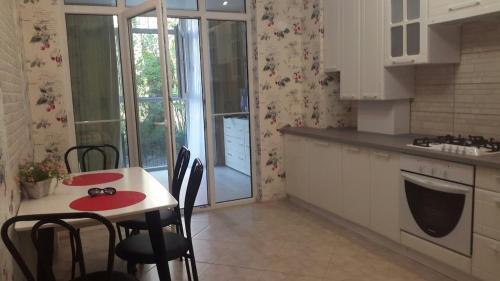 Apartament On Pochtovoy 4