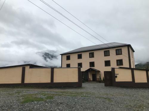 Hostal Zolotoe Runo Guesthouse