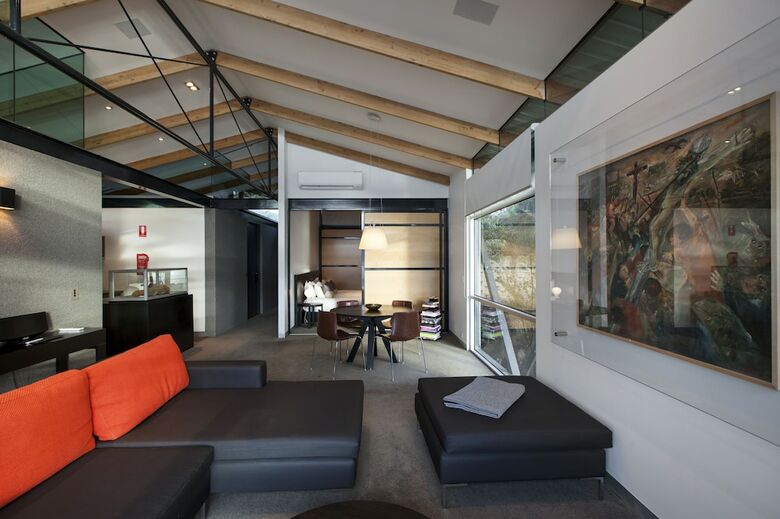 Hotel Mona Pavilions