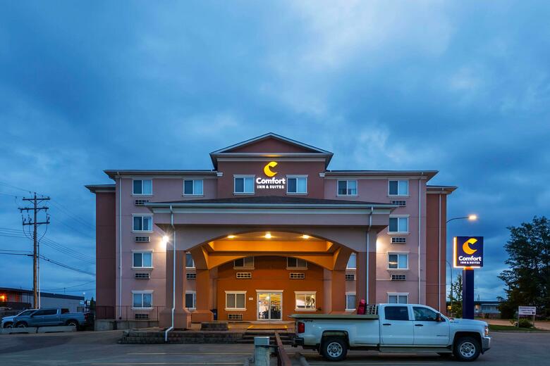 Hotel Comfort Inn & Suites