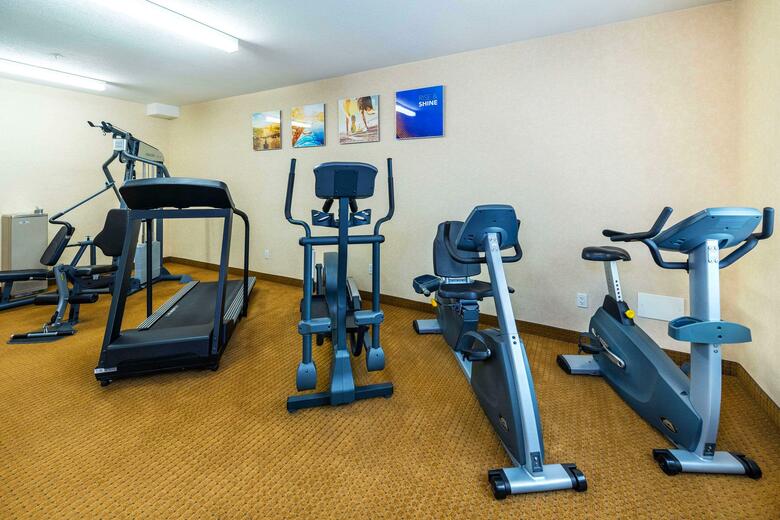 Hotel Comfort Inn & Suites