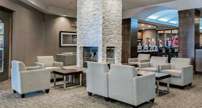 Hotel Holiday Inn Saguenay-convention Center