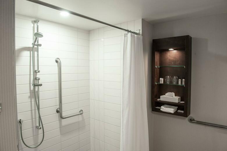 Hotel Holiday Inn Saguenay-convention Center