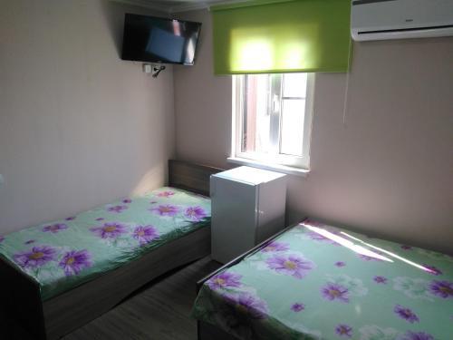Hostal ???????