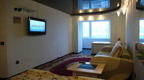Apartment On Uchiebnaia 8(5)