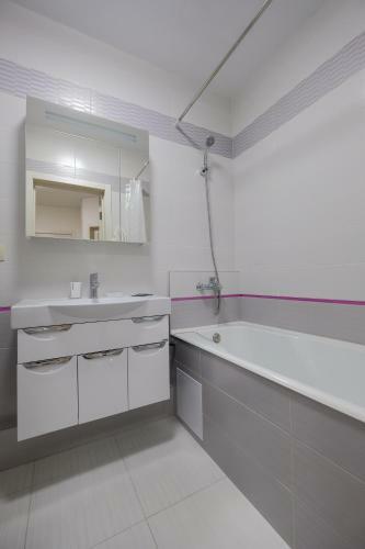 Apartment Petrovskie On Sovetskaya 108