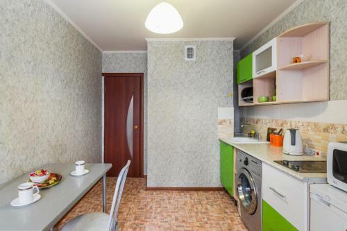 Apartments On Revolyutsionnaya 13a