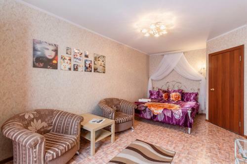 Apartments On Revolyutsionnaya 13a
