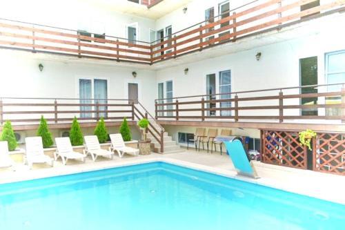 Hostal Guesthouse Solnechniy