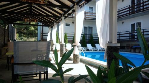 Hostal Guesthouse Solnechniy