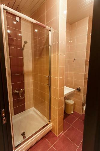 Hostal Gold House
