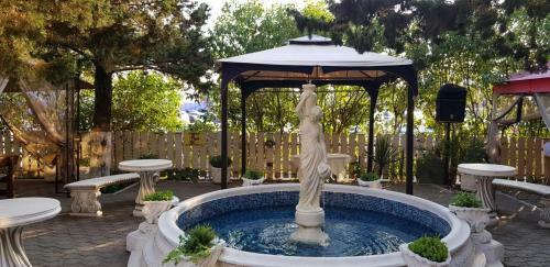 Hotel Leto