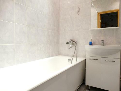 Apartamento Inndays Standart On Staronikitskaya