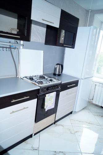 Apartment On Leyteyzena 1/4