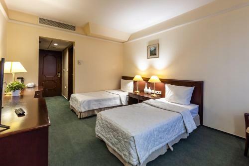 President Hotel Tyumen Center