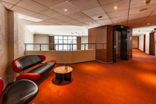 President Hotel Tyumen Center