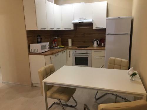 Apartments In Novin Kvartal