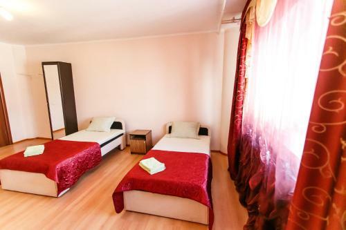 Avrora Hotel