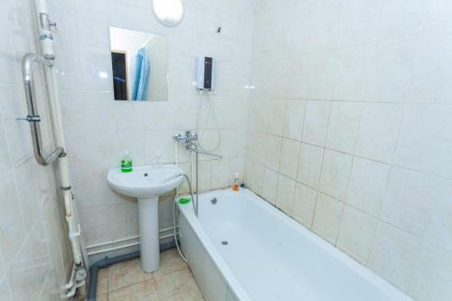 3-rooms Apartment On Mikhaila Speranskogo Street