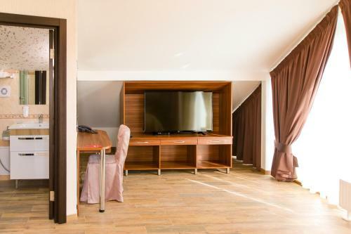Regatta Hotel