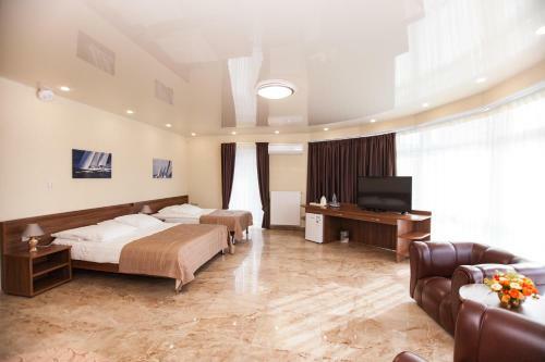 Regatta Hotel